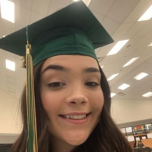 Meet your Posher, Jasmine